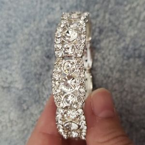 NWT Claire's rhinestone bracelet
